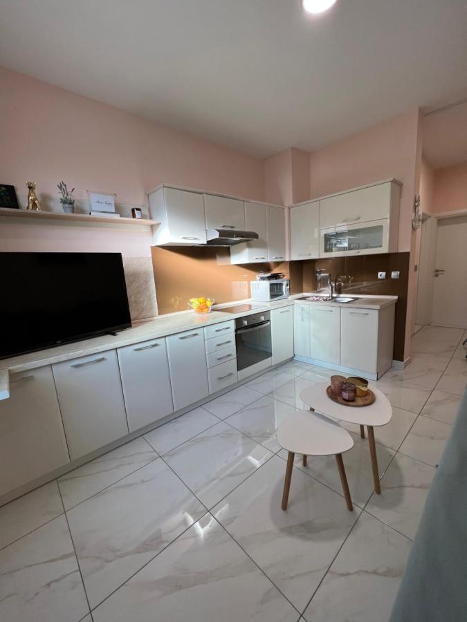 Apartment Garden สปลิท ภายนอก รูปภาพ
